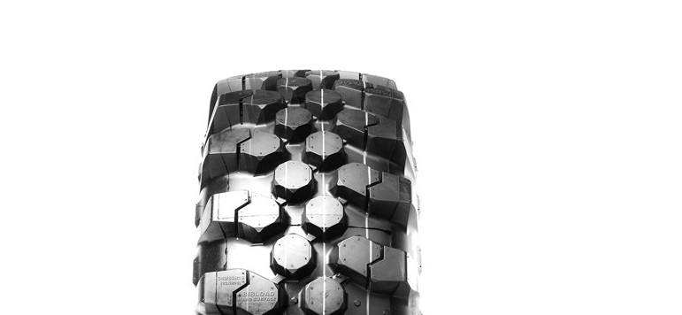 REIFEN Michelin 460 / 70 R24