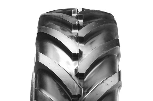 REIFEN Michelin 750 / 65 R26