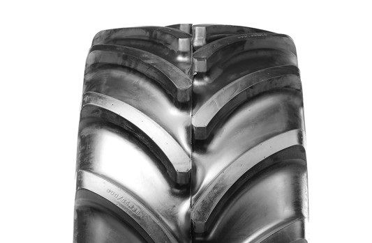 REIFEN Firestone 600 / 70 R28
