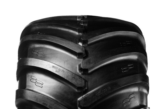 REIFEN Alliance 750 / 50 R26