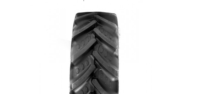 REIFEN BKT 220 / 70 R16