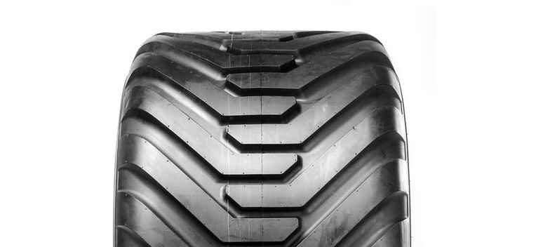 REIFEN BKT 550 / 45 R22.5 PR20