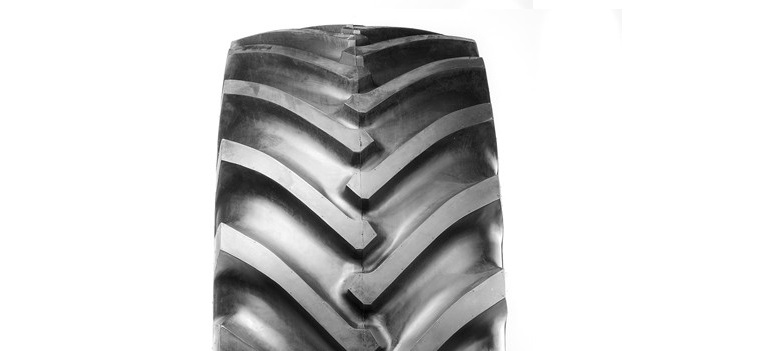 REIFEN BKT 30.5 L R32 PR18