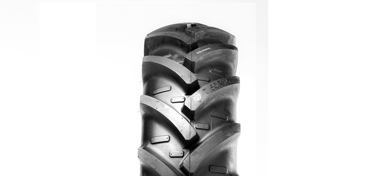 REIFEN Kleber 8.3 R24