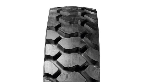 REIFEN BKT 18.00 R33