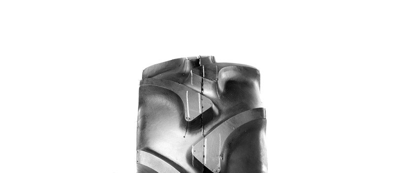 Pneu Kenda 20 x 8.00 R10  PR10